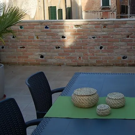 Loft Due Cuori Con Terrazza Wenecja