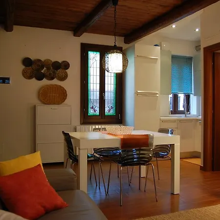 Appartement Loft Due Cuori Con Terrazza Venetië